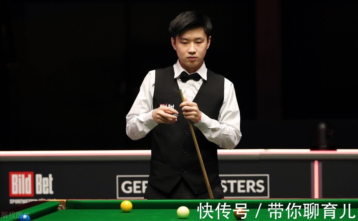 队在紧张的 队在紧张的