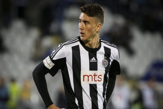 年树立优良 年树立优良