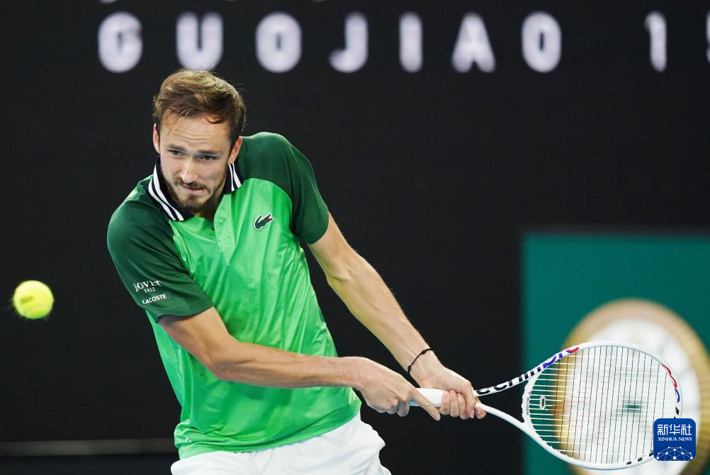 他不仅是组 他不仅是组